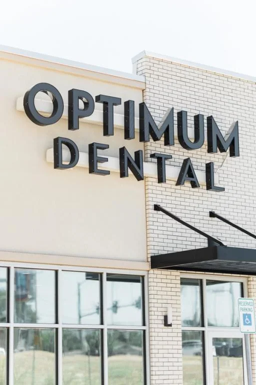 Optimum Dental exterior signage